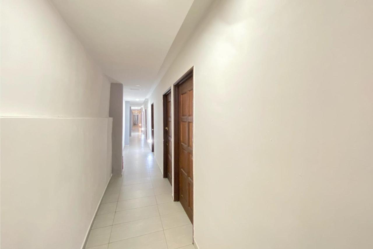 Spot On 90283 Twenty Seven Muntri Hotel Tanjung Bungah  Exterior foto