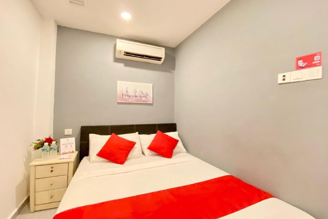 Spot On 90283 Twenty Seven Muntri Hotel Tanjung Bungah  Exterior foto