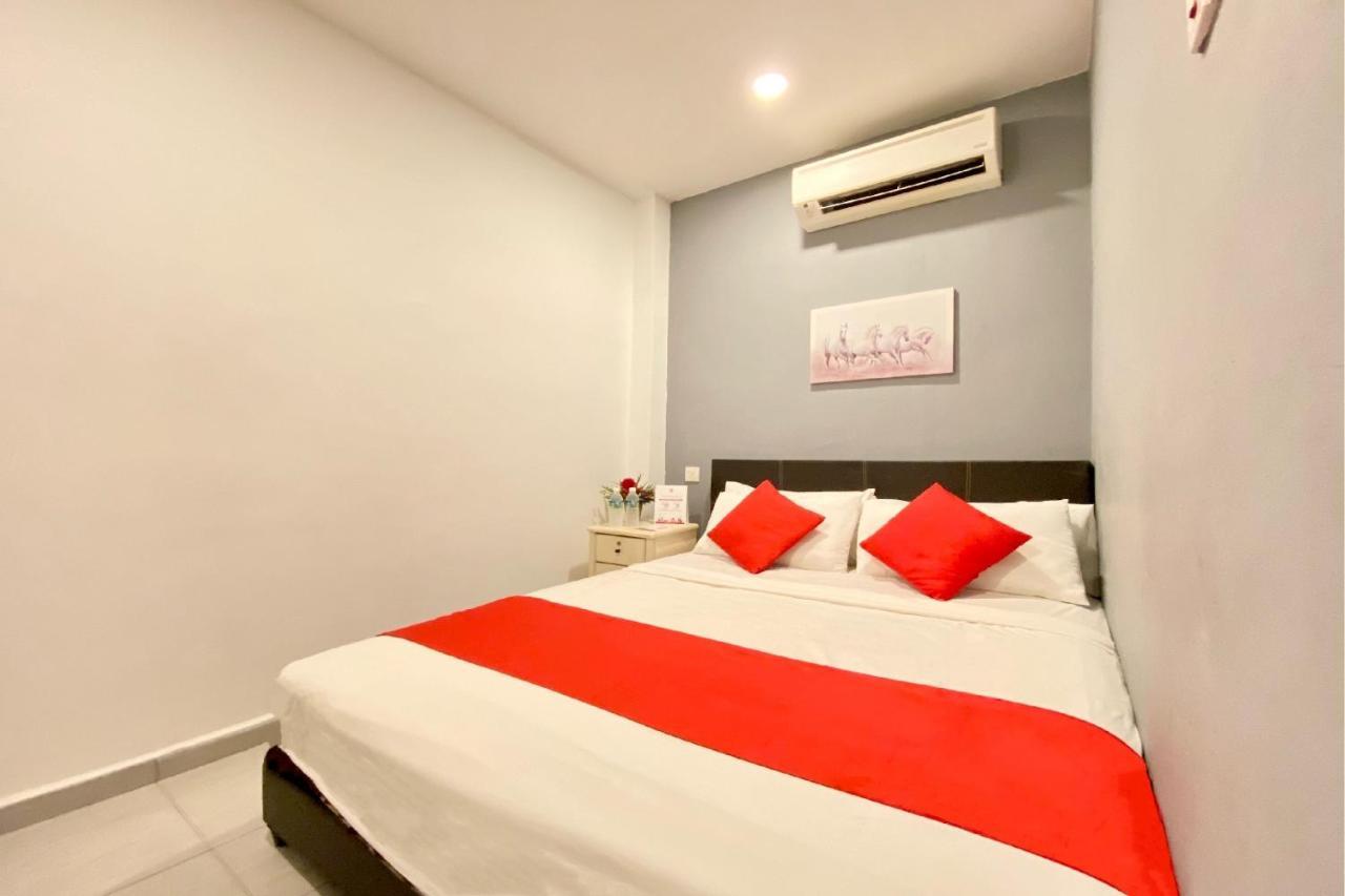 Spot On 90283 Twenty Seven Muntri Hotel Tanjung Bungah  Exterior foto